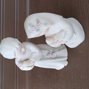 Homco 2 Piece Porelain Bisque Nativity